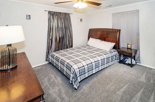 1531 Waggoner Avenue, Evansville, IN 47714