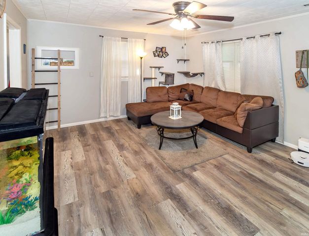 1531 Waggoner Avenue, Evansville, IN 47714