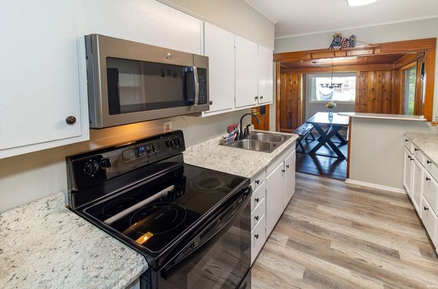 1531 Waggoner Avenue, Evansville, IN 47714
