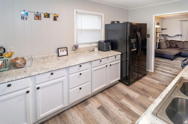 1531 Waggoner Avenue, Evansville, IN 47714