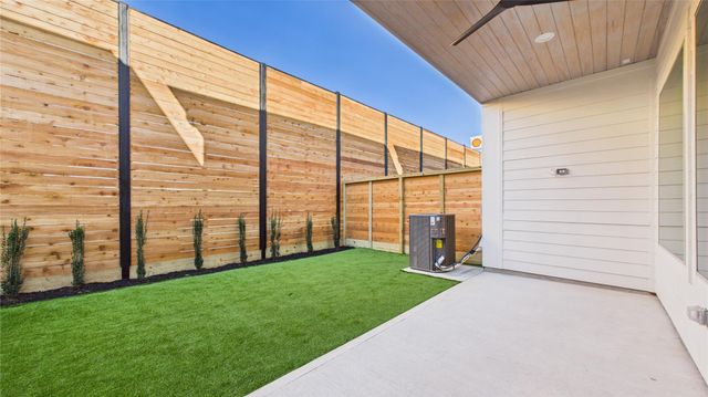 5416 Nolda Street, Houston, TX 77007