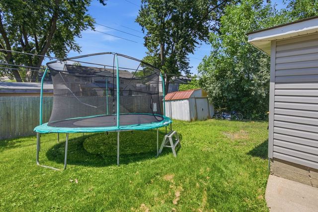 504 Rambler Lane, Streamwood, IL 60107