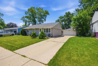 504 Rambler Lane, Streamwood, IL 60107