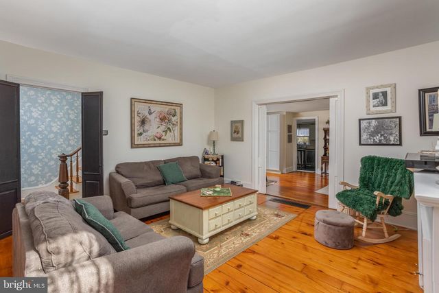 50 PARK AVE, Hamilton, NJ 08690