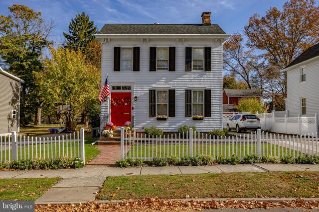 50 PARK AVE, Hamilton, NJ 08690