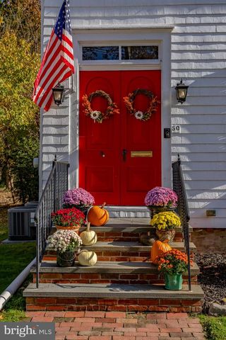 50 PARK AVE, Hamilton, NJ 08690