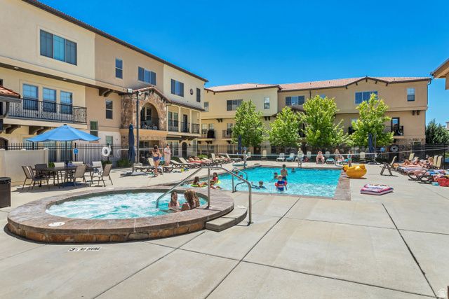 10917 N TOWN CENTER BLVD, Highland, UT 84003