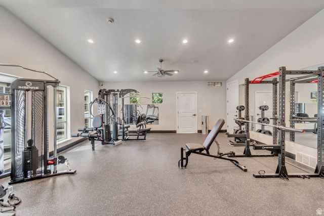 10917 N TOWN CENTER BLVD, Highland, UT 84003
