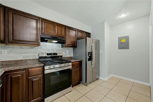 260 Timber Creek Lane SW, Marietta, GA 30060