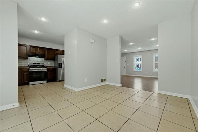 260 Timber Creek Lane SW, Marietta, GA 30060