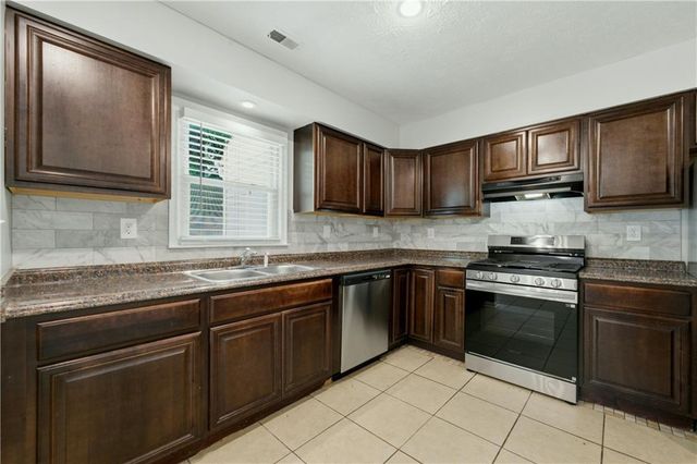 260 Timber Creek Lane SW, Marietta, GA 30060