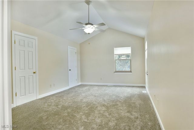 140 Fairway Place NW, Warren, OH 44483