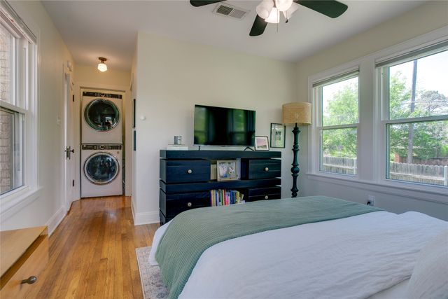 3343 Gibsondell Avenue, Dallas, TX 75211