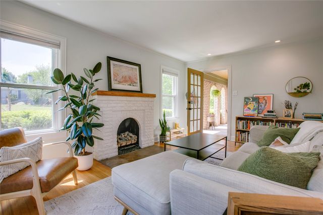 3343 Gibsondell Avenue, Dallas, TX 75211