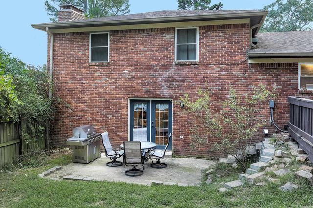 12900 Southridge Drive, Little Rock, AR 72212