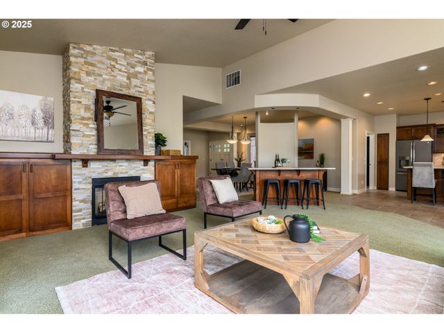 26778 Sw COLVIN Ln, Wilsonville, OR 97070