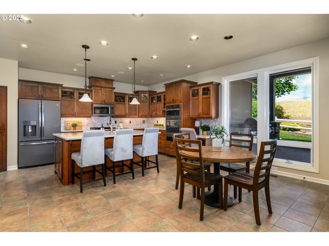 26778 Sw COLVIN Ln, Wilsonville, OR 97070