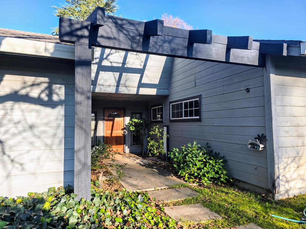 4580 Wawona Cir, Fair Oaks, CA 95628