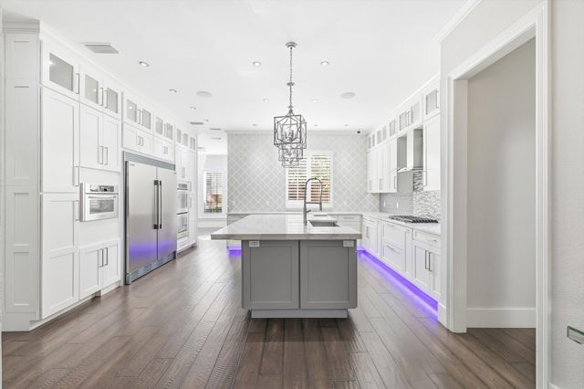 3401 Langley Circle, Plano, TX 75025