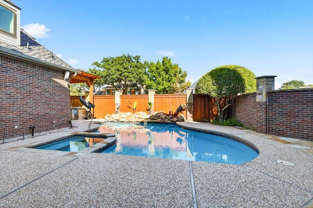 3401 Langley Circle, Plano, TX 75025