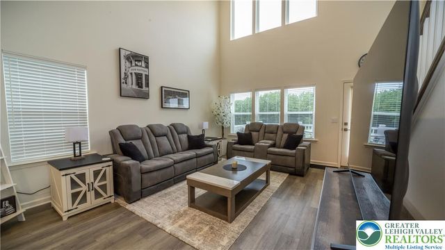107 Timber Trail, Palmer Twp, PA 18045