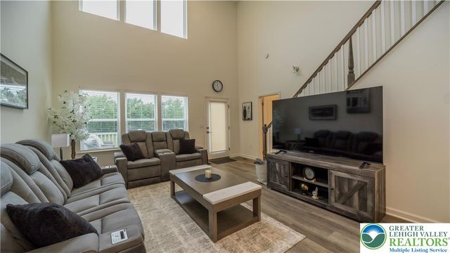 107 Timber Trail, Palmer Twp, PA 18045