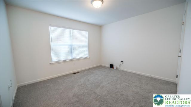 107 Timber Trail, Palmer Twp, PA 18045