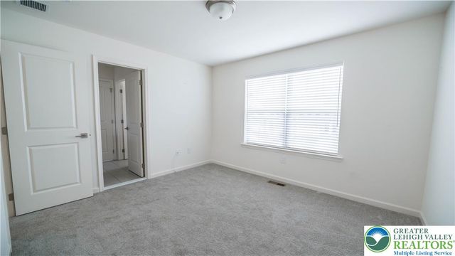 107 Timber Trail, Palmer Twp, PA 18045
