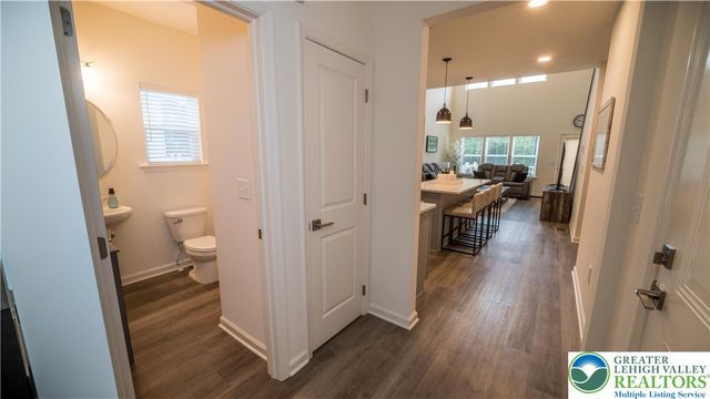 107 Timber Trail, Palmer Twp, PA 18045