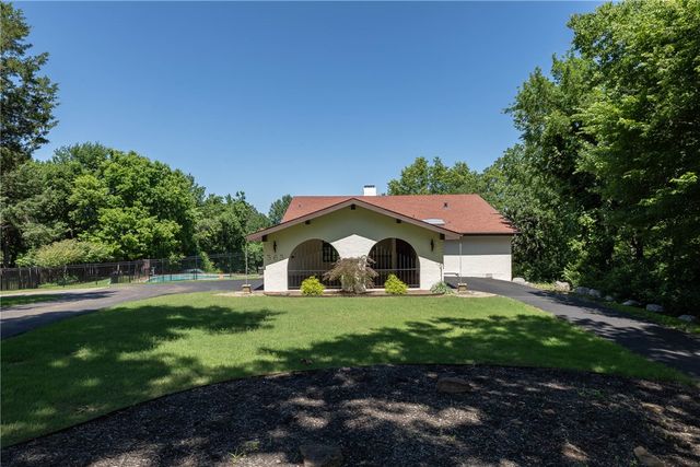 363 E Ralston Street, Farmington, AR 72730