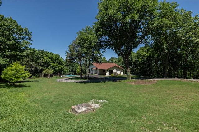 363 E Ralston Street, Farmington, AR 72730