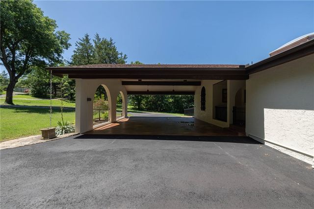 363 E Ralston Street, Farmington, AR 72730