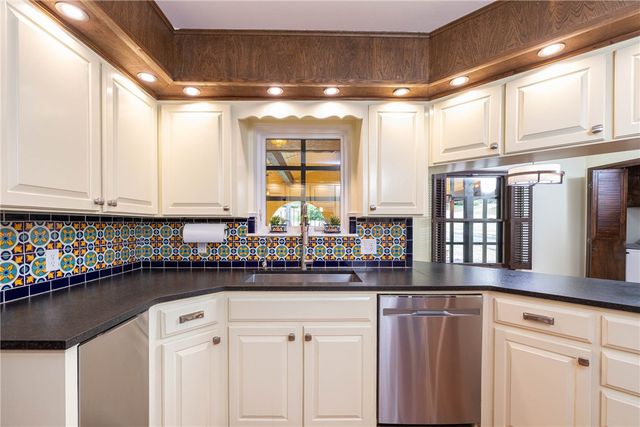 363 E Ralston Street, Farmington, AR 72730