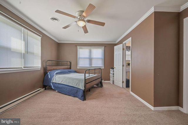 1183 HARTLY RD, Hartly, DE 19953