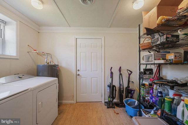 1183 HARTLY RD, Hartly, DE 19953