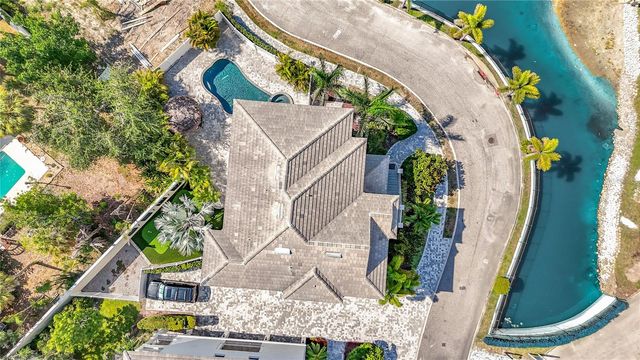 6925 BOCHI CIRCLE, Sarasota, FL 34242