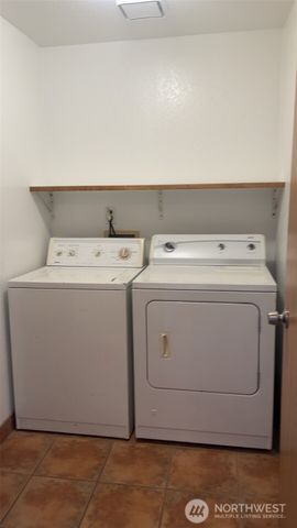 307 Vista Court, Granite Falls, WA 98252