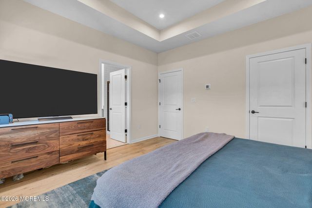 6 Chapel Lane, Wall, NJ 07753