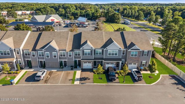 6 Chapel Lane, Wall, NJ 07753