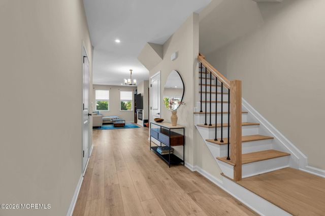 6 Chapel Lane, Wall, NJ 07753