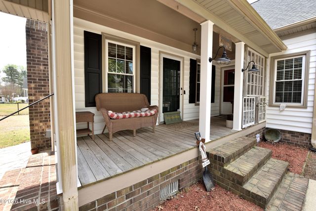 4083 N Old Carriage Road, Rocky Mount, NC 27804