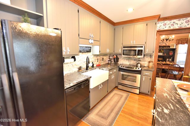 4083 N Old Carriage Road, Rocky Mount, NC 27804