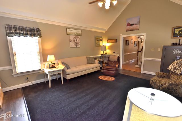 4083 N Old Carriage Road, Rocky Mount, NC 27804