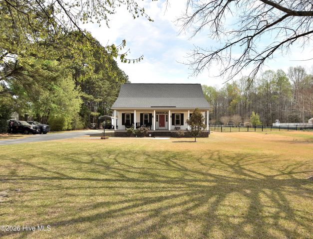 4083 N Old Carriage Road, Rocky Mount, NC 27804