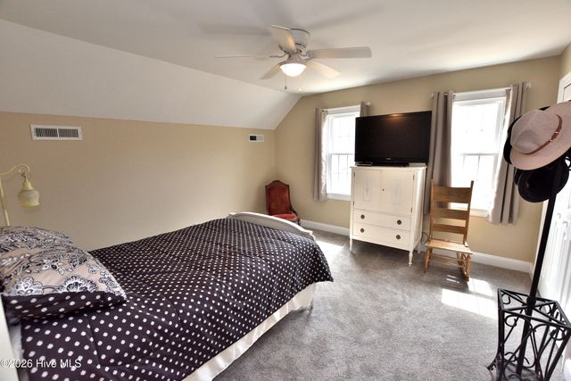 4083 N Old Carriage Road, Rocky Mount, NC 27804