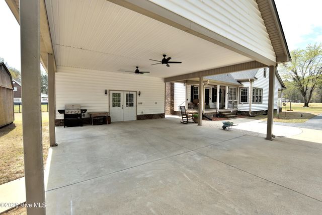 4083 N Old Carriage Road, Rocky Mount, NC 27804