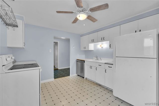 208 Bennington Road, Amherst, NY 14226