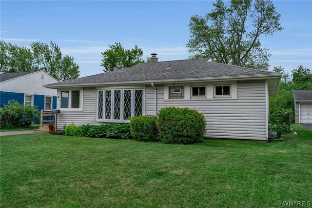 208 Bennington Road, Amherst, NY 14226