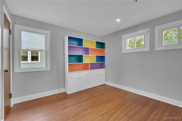 208 Bennington Road, Amherst, NY 14226