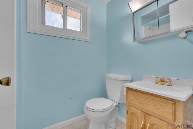 208 Bennington Road, Amherst, NY 14226